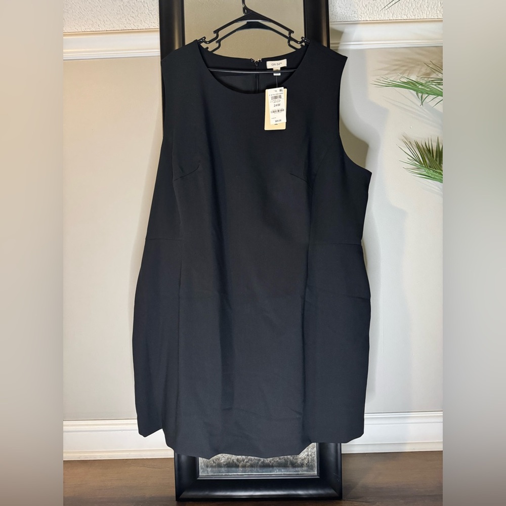 On 34th Women’s Plus Size Black Sleeveless Mini Dress 24W